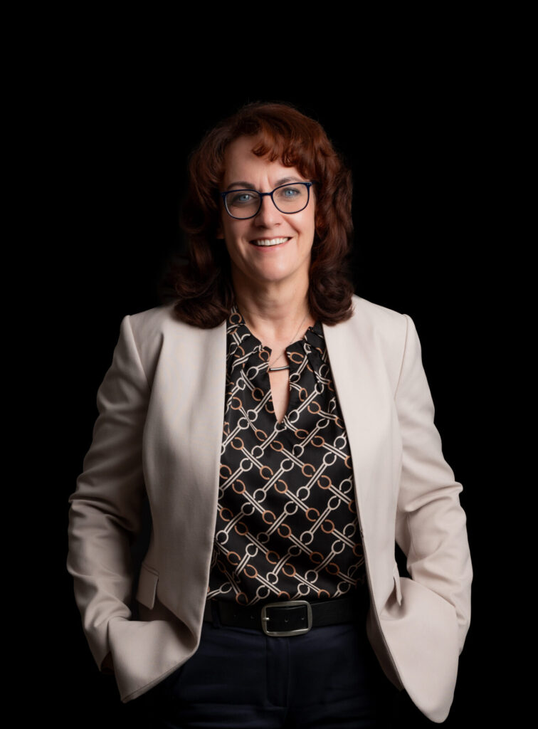 Anja Schulze, Schulze Strategie